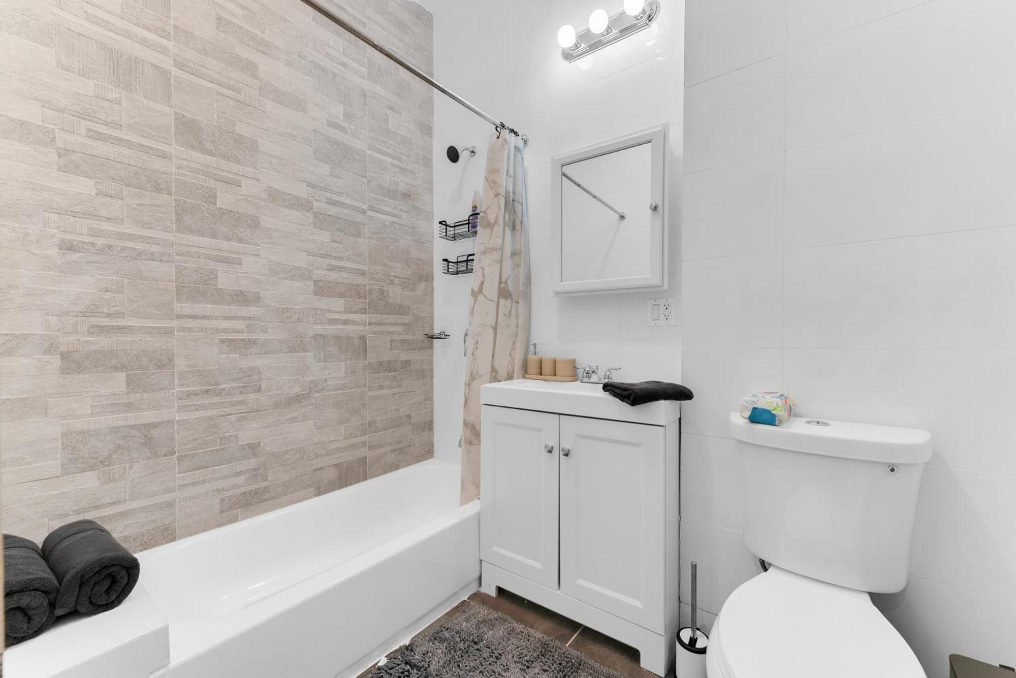 Charming 2Br Bkyrd Near Williamsburg Daire New York Dış mekan fotoğraf